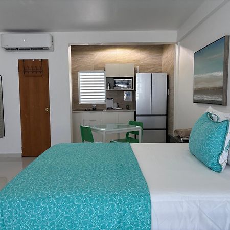 Posada Centric Studio Isla Verde San Juan Eksteriør bilde
