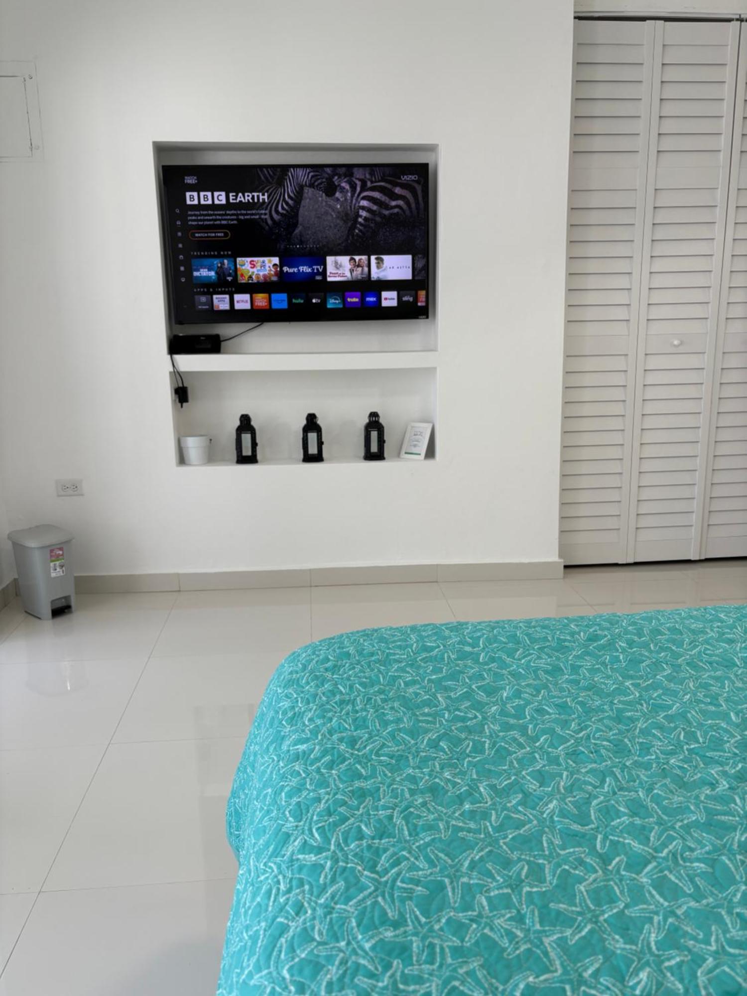 Posada Centric Studio Isla Verde San Juan Eksteriør bilde